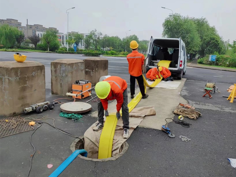 阳光嘉园光固化管道修复